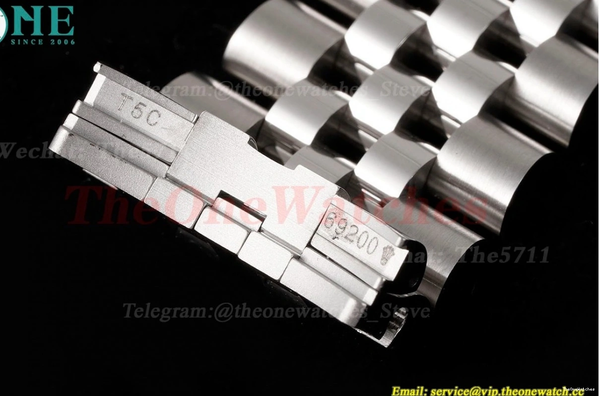 126710 904L VR3285 C+F Master V2 II SS GMT 40mm SS Batgirl Jub 0328